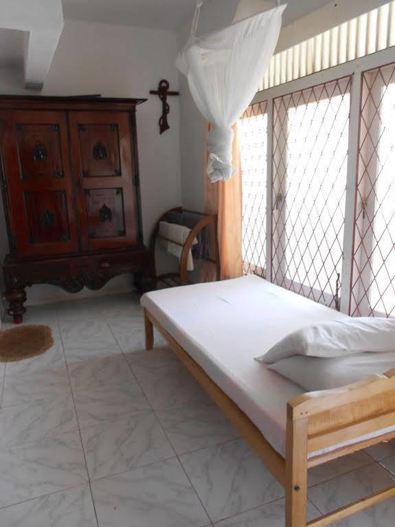 Wijenayake'S - Beach Haven Guest House - Galle Fort Exteriér fotografie