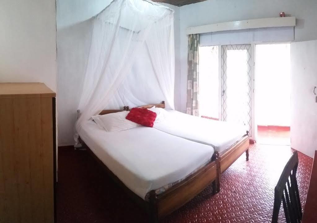 Wijenayake'S - Beach Haven Guest House - Galle Fort Exteriér fotografie