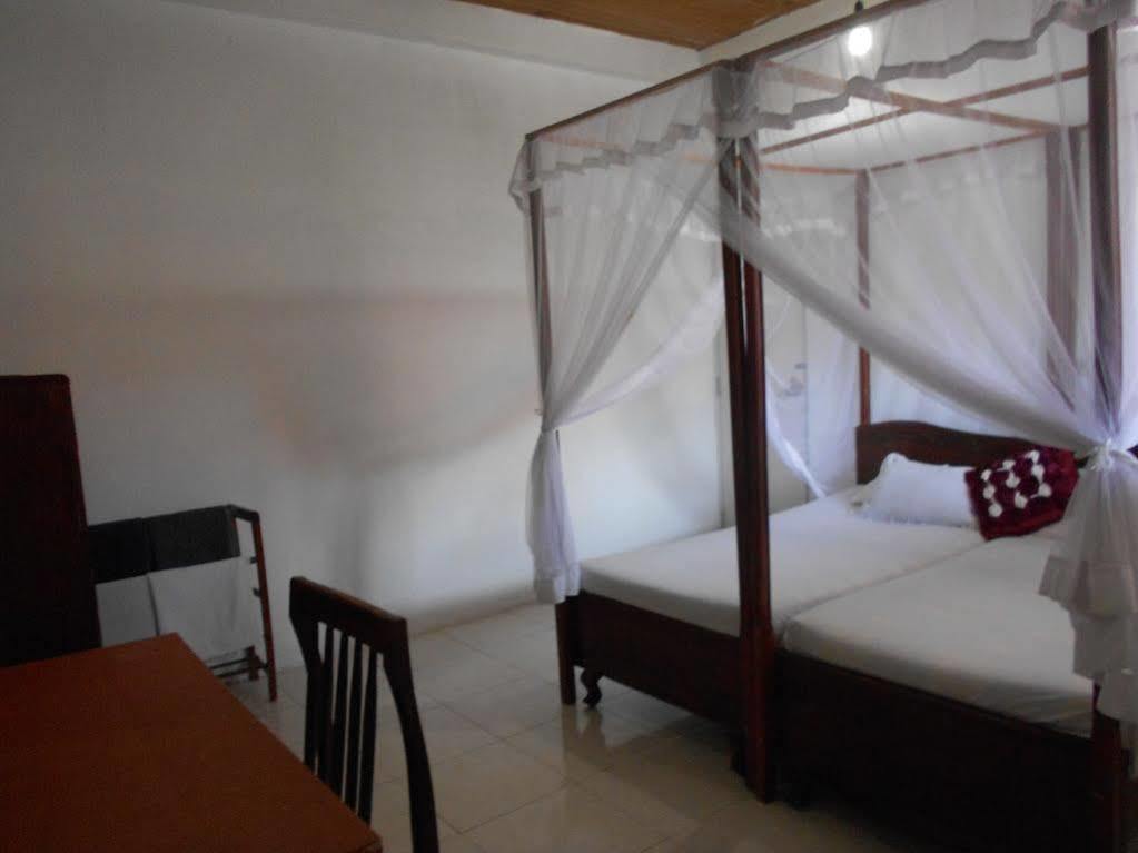 Wijenayake'S - Beach Haven Guest House - Galle Fort Exteriér fotografie