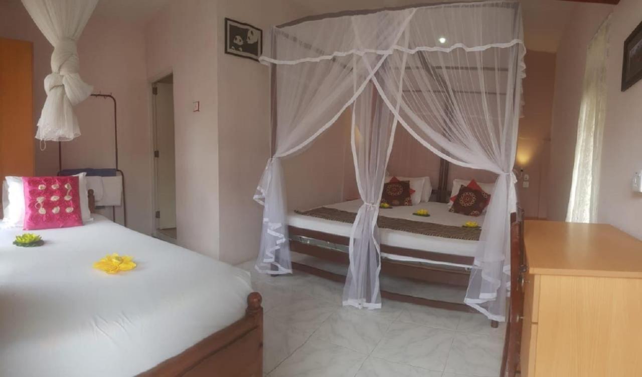 Wijenayake'S - Beach Haven Guest House - Galle Fort Exteriér fotografie